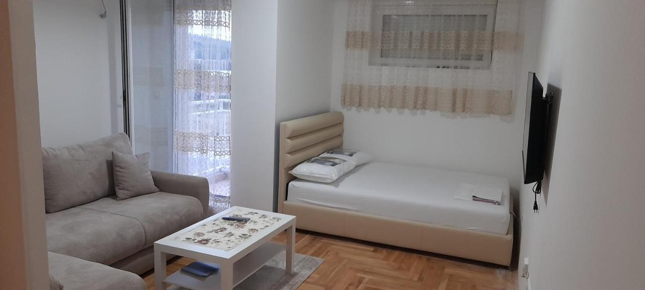 Apartment Luka Podgorica Eksteriør bilde